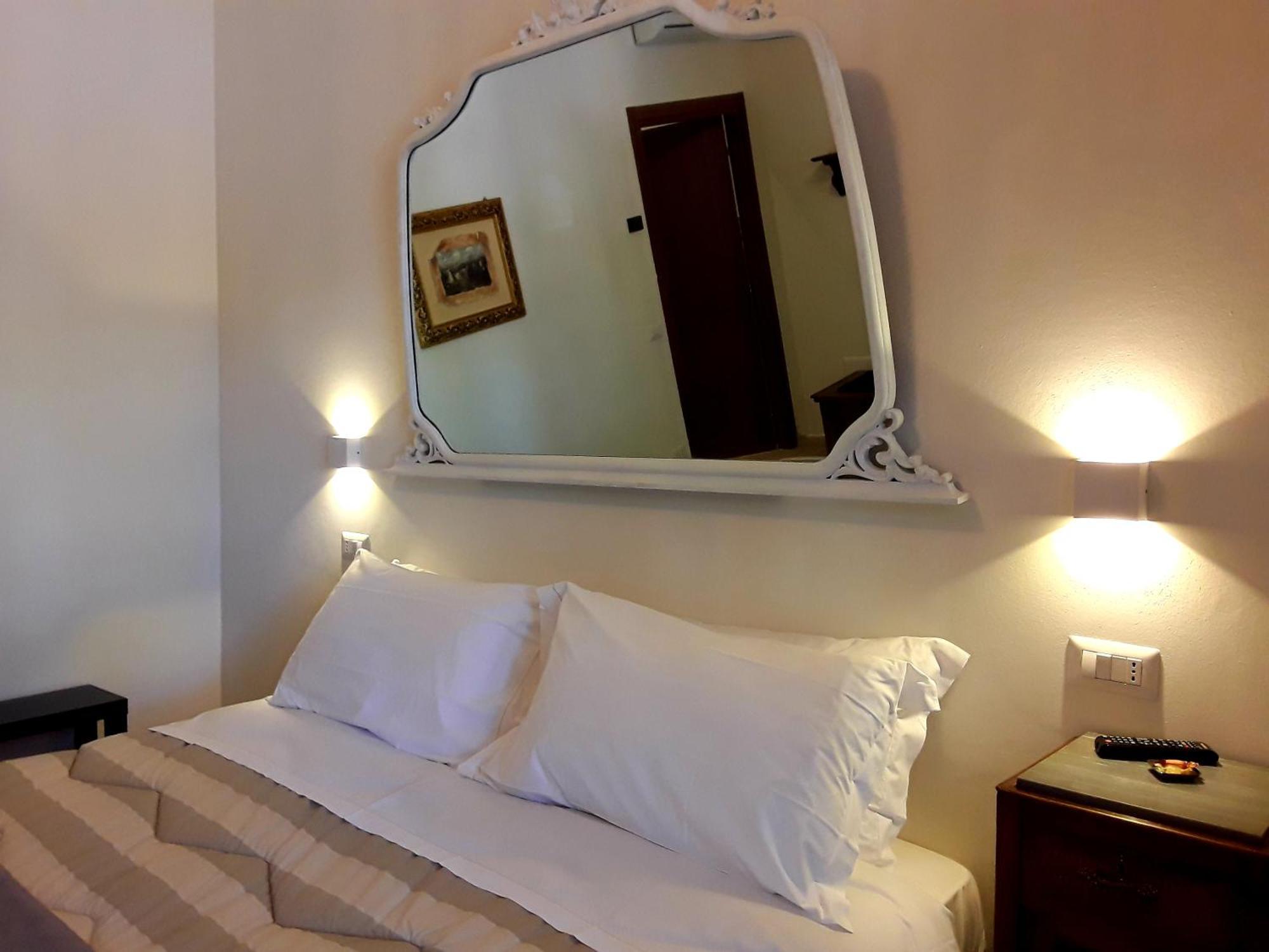 Suite Umberto I Asyż Zewnętrze zdjęcie