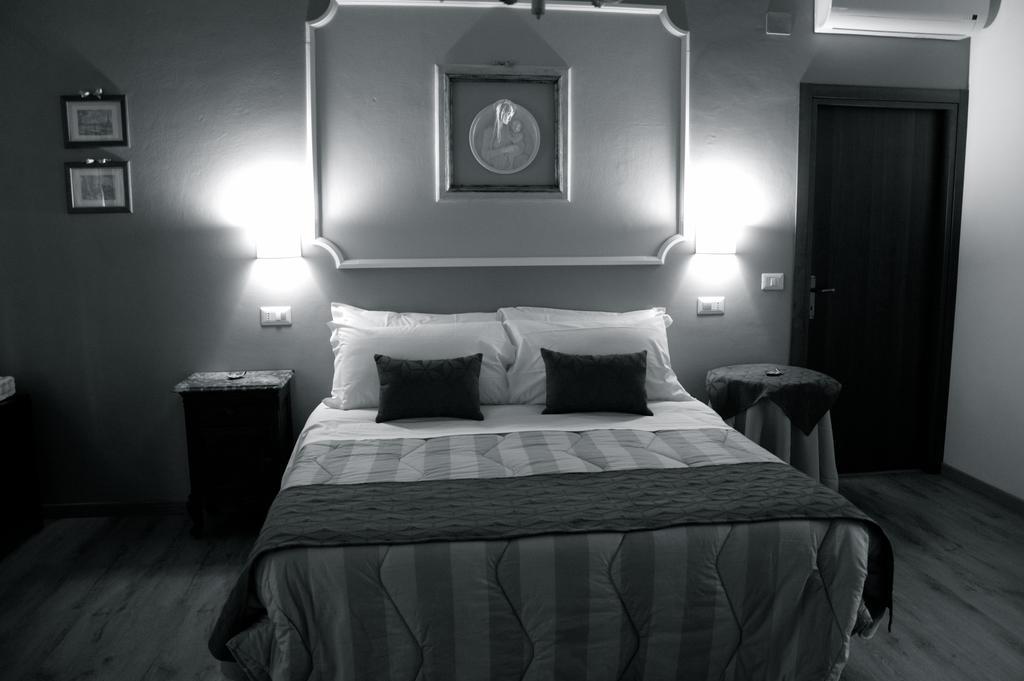 Suite Umberto I Asyż Zewnętrze zdjęcie